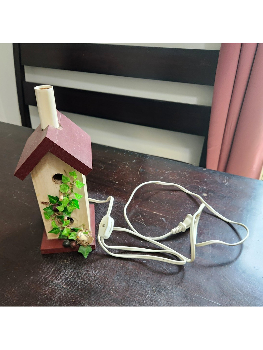 Wood Birdhouse Novelty Table Lamp Painted Brown, Corded Switch, White Cord